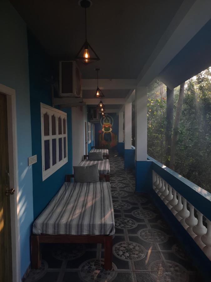 Unearth Hostel Auroville Eksteriør bilde
